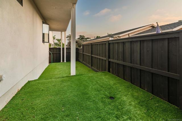 1041 Van Nuys St, San Diego CA: https://media.crmls.org/mediaz/d2ec75a5-d821-4134-850f-f3930eaf973c.jpg
