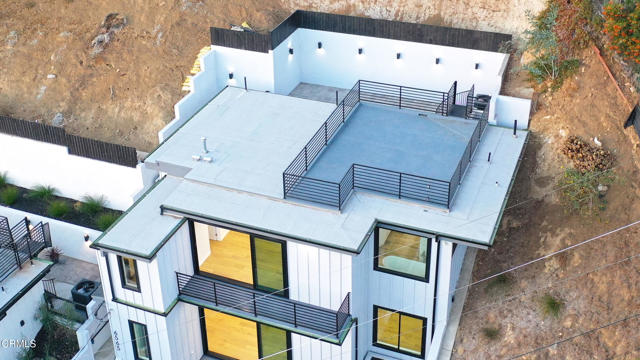 Detail Gallery Image 36 of 41 For 6565 Pickwick St, Los Angeles,  CA 90042 - 3 Beds | 3/1 Baths