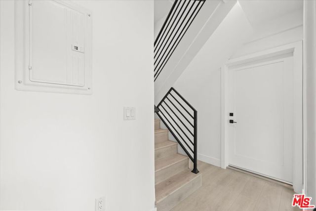 4922 S Centinela Avenue, Los Angeles CA: https://media.crmls.org/mediaz/d2edde50-afce-4615-9fab-36ff530883b4.jpg