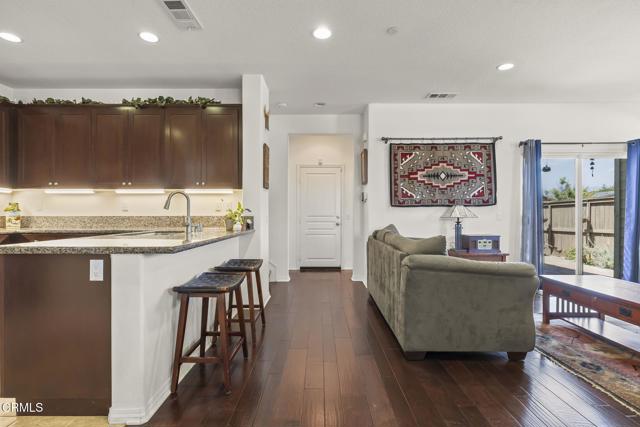 11349 Darling Road, Ventura CA: https://media.crmls.org/mediaz/d2eee215-f8ee-4843-9119-7b85c1ce5ab6.jpg