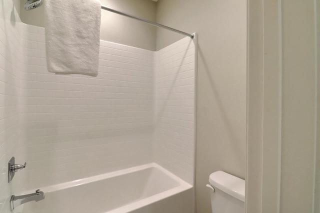 128 Parkwood, Irvine CA: https://media.crmls.org/mediaz/d2ef7928-e0bd-4b05-b627-204a0ac2775f.jpg