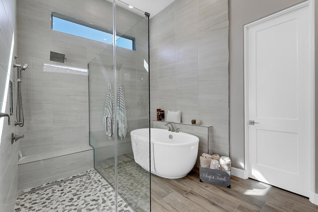 81320 Thunder Gulch Way, La Quinta CA: https://media.crmls.org/mediaz/d2ef823a-4529-4d25-8c4d-767e12b7401d.jpg
