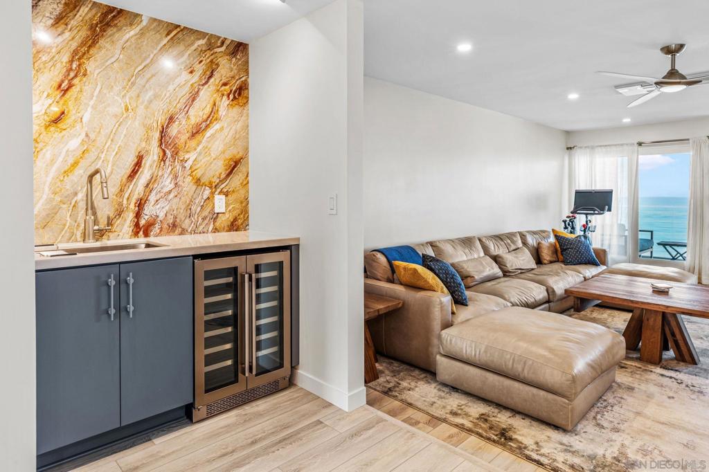 233 Helix - photo 8