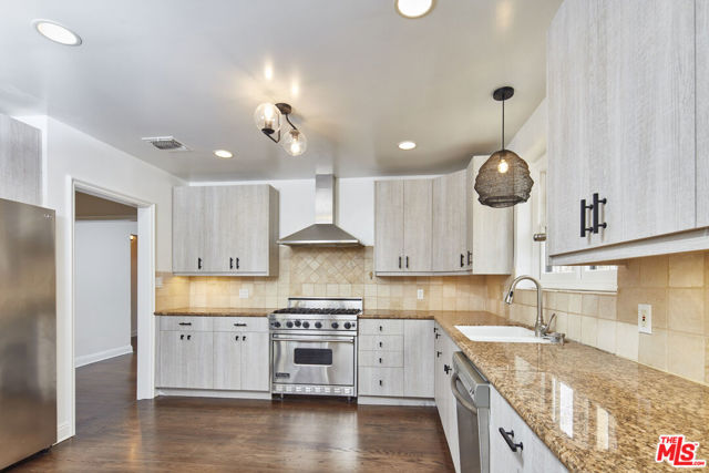1926 Greenfield Avenue, Los Angeles CA: https://media.crmls.org/mediaz/d2f13b44-2131-470b-b8d9-64ffe1a11e8c.jpg