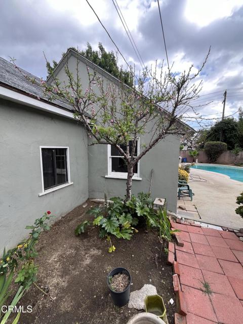 Detail Gallery Image 6 of 7 For 8518 Larkdale Rd, San Gabriel,  CA 91775 - 3 Beds | 2/1 Baths