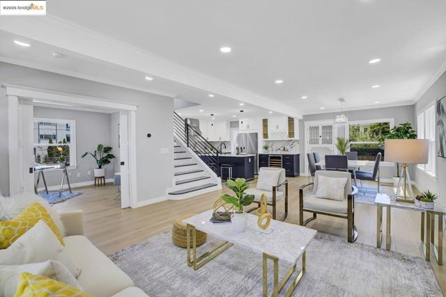812 Foothill Blvd, Oakland CA: https://media.crmls.org/mediaz/d2f24bb0-52e8-4d49-bd28-2fac4f012422.jpg