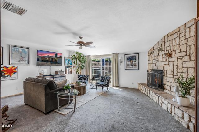 Detail Gallery Image 5 of 37 For 17448 Keswick St, Northridge,  CA 91325 - 3 Beds | 1 Baths