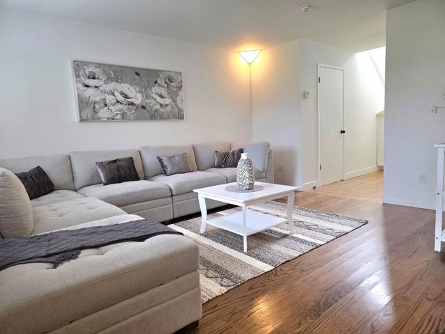 444 Sherwood Court, Watsonville CA: https://media.crmls.org/mediaz/d2f4d2c7-a77e-4096-964c-18b97837de27.jpg