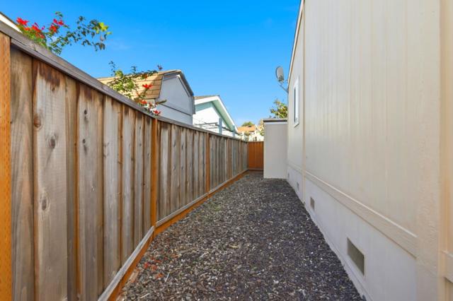 1085 Tasma Drive, Sunnyvale CA: https://media.crmls.org/mediaz/d2f548d5-98d5-4934-98c3-2218351e1191.jpg