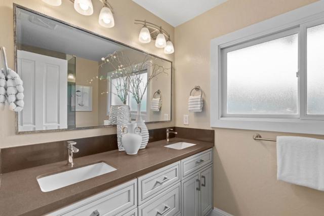 20290 Argonaut Drive, Saratoga CA: https://media.crmls.org/mediaz/d2f5b825-9f99-4d01-b8d6-dd28d63cbcc9.jpg