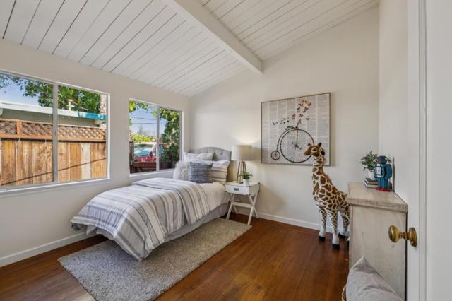 3224 Kipling Street, Palo Alto CA: https://media.crmls.org/mediaz/d2f756ba-fb7f-440b-93c1-ec02bdf216a7.jpg