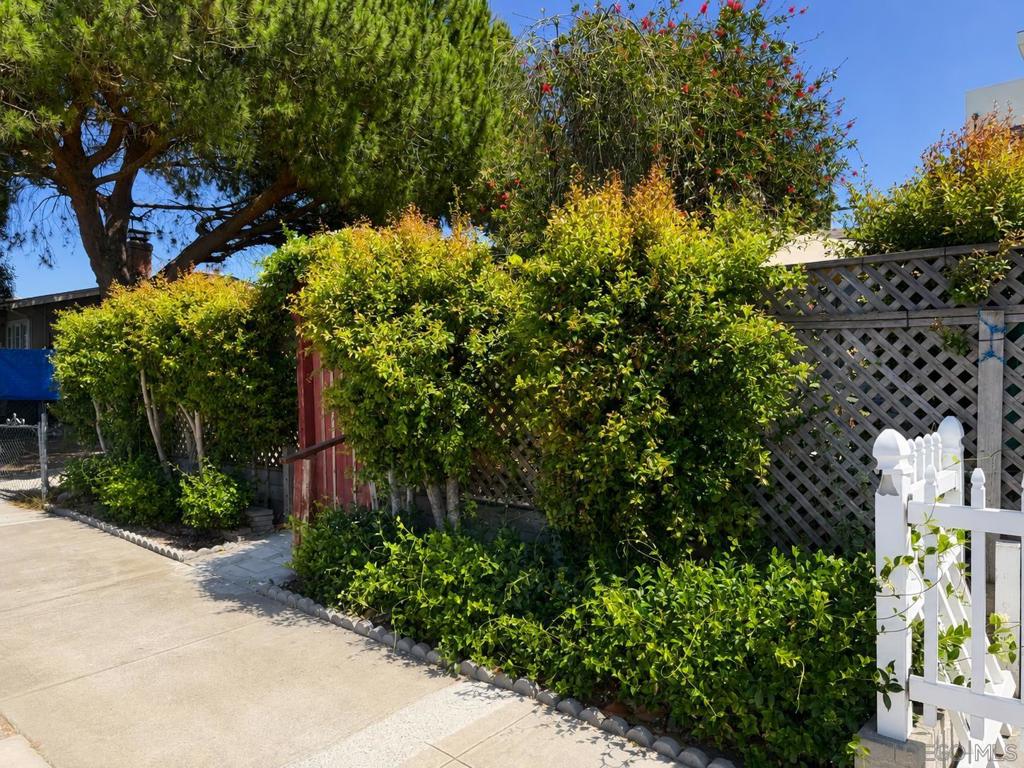 1831 Meade Ave - photo 10