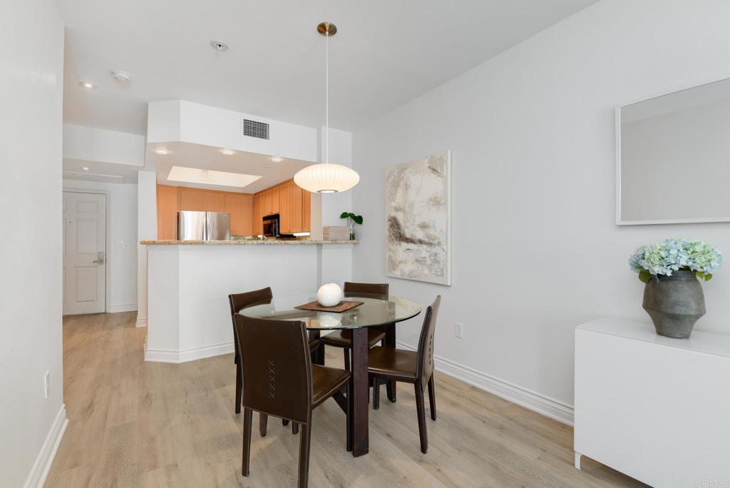2400 5th Ave - photo 6