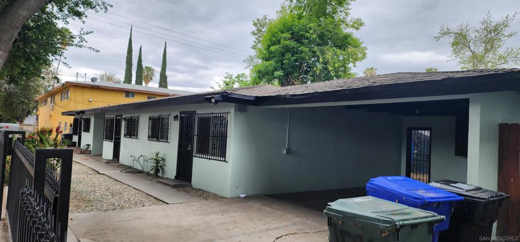 MLS #250025505SD img 16