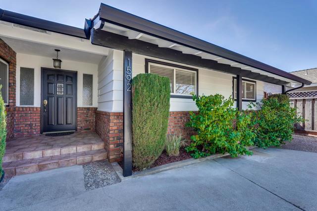 1592 Chambers Drive, San Jose CA: https://media.crmls.org/mediaz/d2fb49c4-1c3d-41cb-8dd6-33b506f33dfa.jpg