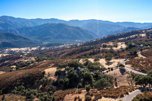 31 Asoleado Place, Carmel Valley CA: https://media.crmls.org/mediaz/d2fc0ec9-31ca-4716-b0cd-56b937333a1b.jpg