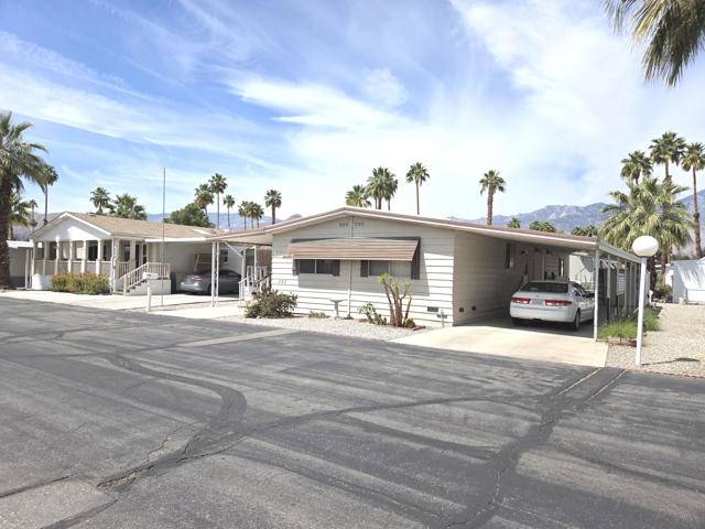 333 Coyote, Cathedral City CA: https://media.crmls.org/mediaz/d2fcd2b5-d30c-41c3-9c0a-84e403235337.jpg