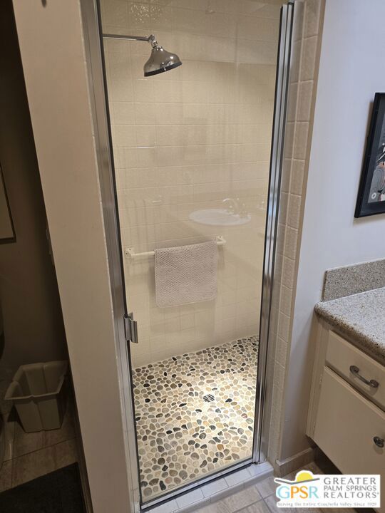1445 Via Isla, Palm Springs CA: https://media.crmls.org/mediaz/d2fd48d7-c6a0-4542-b68c-e549c09ca4b0.jpg
