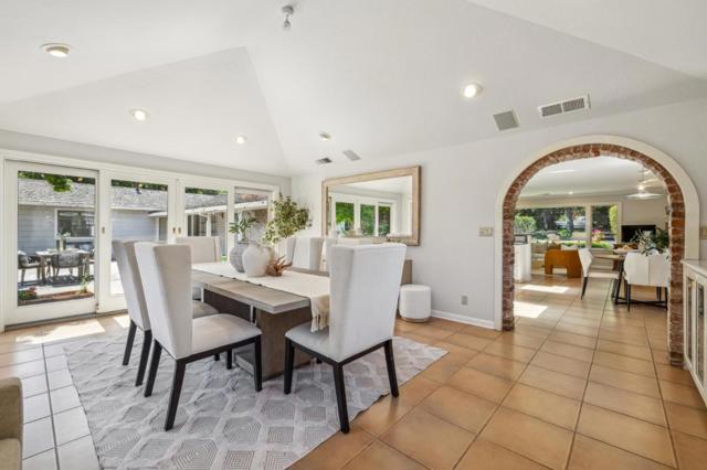 19661 Saratoga Los Gatos Road, Saratoga CA: https://media.crmls.org/mediaz/d2fd94ac-59b6-40b8-99d6-f96e0cad760e.jpg