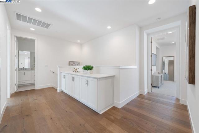 4058 Chalk Hill Way, Dublin CA: https://media.crmls.org/mediaz/d2fdf627-26fe-46f7-bf48-86f9242723a4.jpg