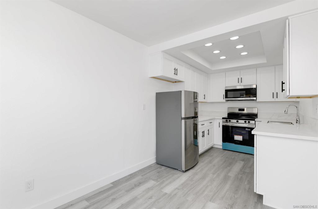 4161 Tiberon Drive - photo 6