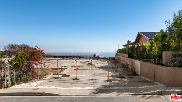 16638 Charmel Lane photo 3
