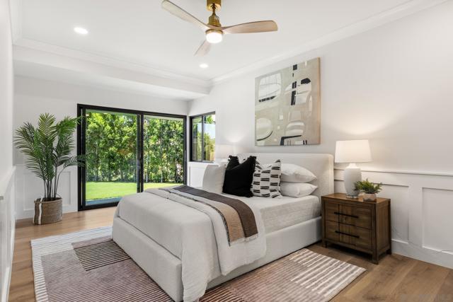 2975 Woodford Drive, La Jolla CA: https://media.crmls.org/mediaz/d2ff5501-177d-42b5-ba6a-d30ed74e6c52.jpg