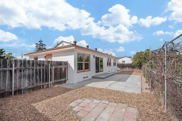 Detail Gallery Image 32 of 32 For 5648 Hamill Ave, San Diego,  CA 92120 - 3 Beds | 2 Baths