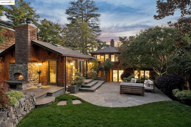 38 Bonita Ave., Piedmont CA: https://media.crmls.org/mediaz/d301728f-49f7-498e-93e9-2893815c910b.jpg
