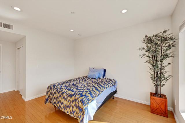 Detail Gallery Image 18 of 38 For 159 W Green St #408,  Pasadena,  CA 91105 - 2 Beds | 2 Baths