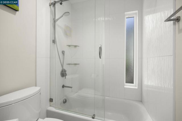 2059 Ascot Dr., Moraga CA: https://media.crmls.org/mediaz/d3031402-fe2e-42c3-a5da-ee62fc088a32.jpg