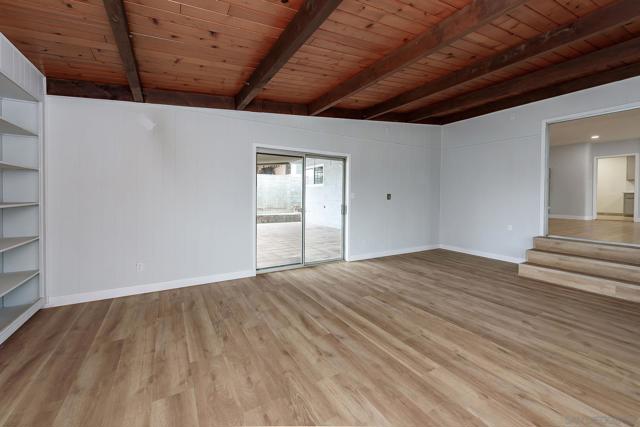 2486 CALLE SERENA, San Diego CA: https://media.crmls.org/mediaz/d3032274-4cc3-47d5-932d-c012e5906547.jpg