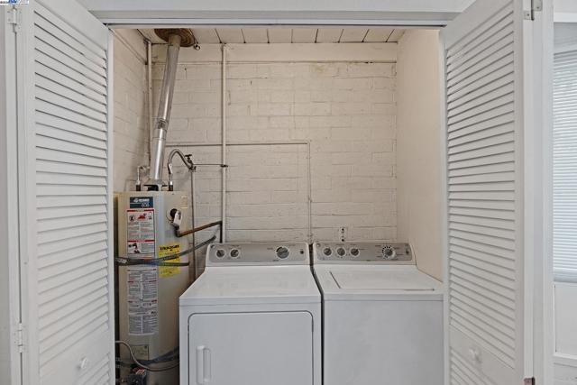 22756 Bayview Ave, Hayward CA: https://media.crmls.org/mediaz/d3038820-1e91-4768-9490-c2d712ab40a1.jpg