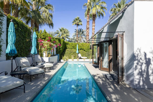 1755 S Mesa Drive, Palm Springs, CA 92264