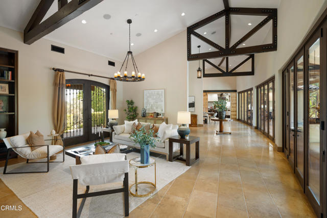 Detail Gallery Image 5 of 75 For 5065 Indianola Way, La Canada Flintridge,  CA 91011 - 4 Beds | 5/2 Baths