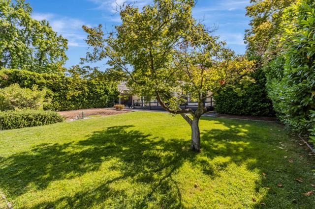 1700 Parkhills Avenue, Los Altos CA: https://media.crmls.org/mediaz/d307c893-f351-413a-8f7f-c25eafed8e42.jpg