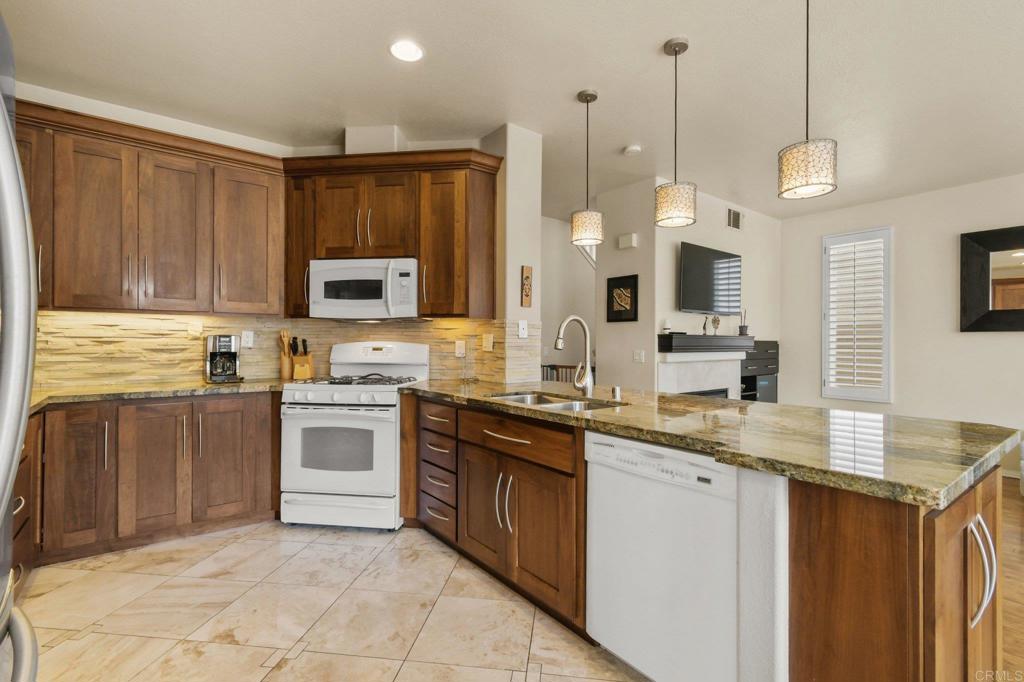 2971 West Canyon Avenue - photo 15