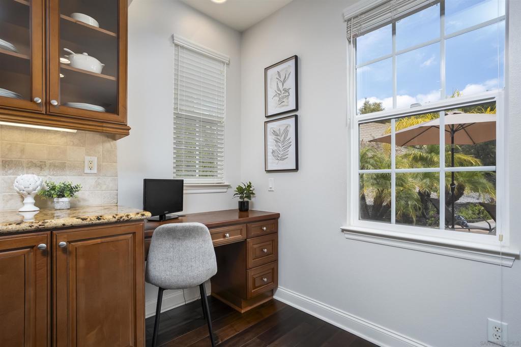 15595 Pinehurst Place - photo 15