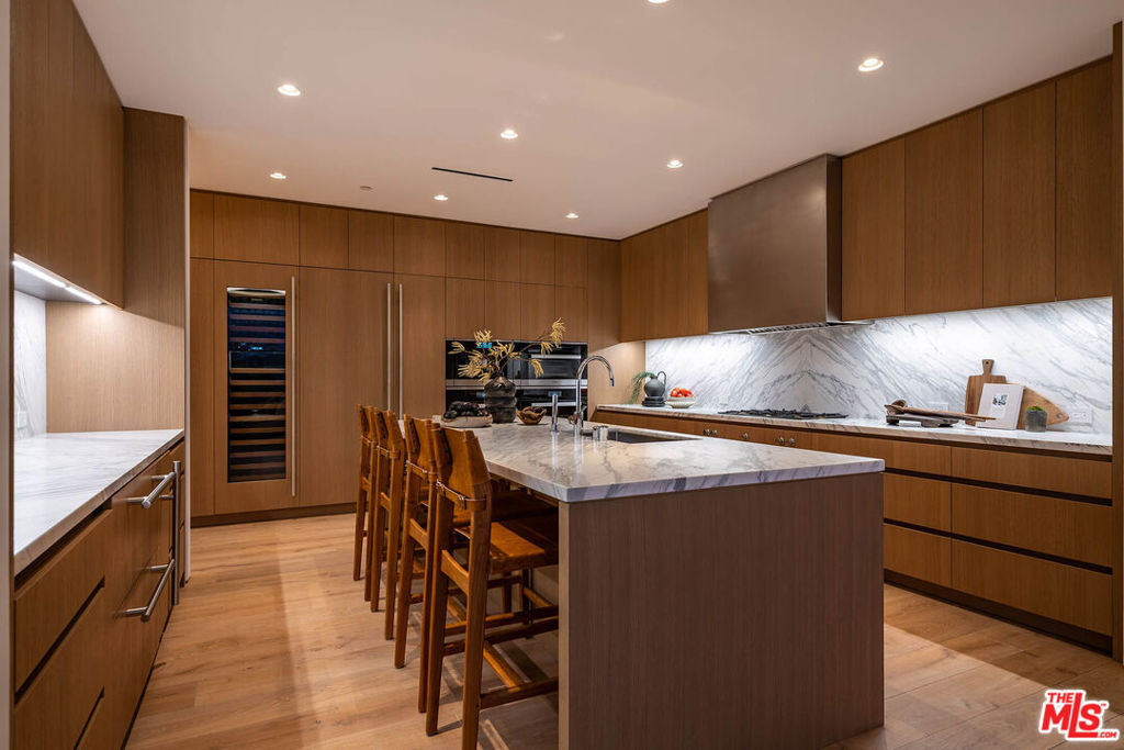 MLS #26849947 image #35