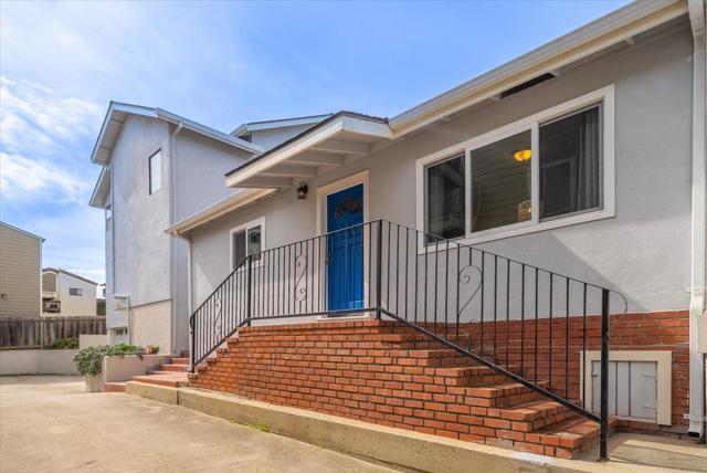 739 W Franklin Street, Monterey CA: https://media.crmls.org/mediaz/d30b431e-217b-4662-89a9-66d5d3a1eece.jpg
