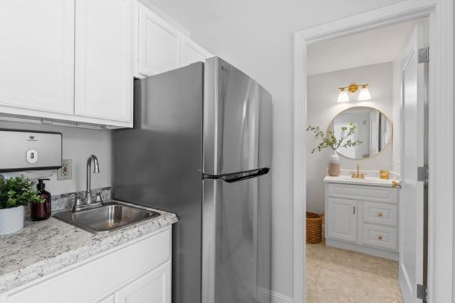 581 Pamlar Avenue, San Jose CA: https://media.crmls.org/mediaz/d30b6ad4-f5ce-41ab-9d94-88aebae7ed02.jpg