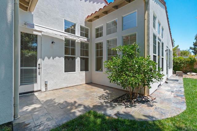 Detail Gallery Image 53 of 75 For 2327 Falkirk Row, La Jolla,  CA 92037 - 3 Beds | 3/1 Baths