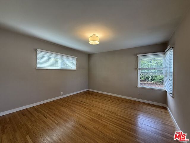 11293 Brookhaven Avenue, Los Angeles CA: https://media.crmls.org/mediaz/d30cb029-e5e0-4e65-a428-f353e58955b2.jpg
