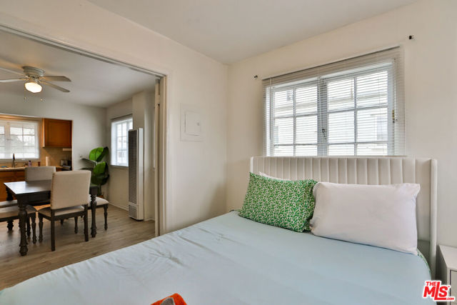 3110 Highland Avenue, Santa Monica CA: https://media.crmls.org/mediaz/d30ccb41-8661-450a-9908-3c71072cfa37.jpg