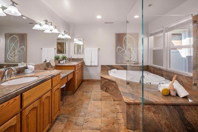 880 Moana Court, Palo Alto CA: https://media.crmls.org/mediaz/d30d5630-4d4d-4b76-a7b3-0d90d7169118.jpg