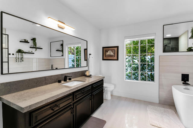 Image 19 of 40 For 74797 Cove Drive