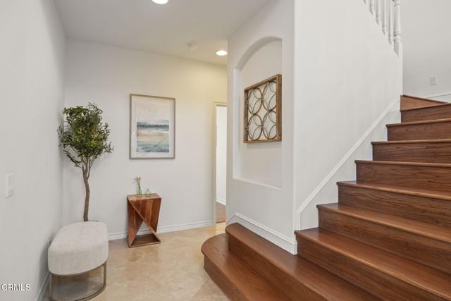 Detail Gallery Image 32 of 76 For 632 via Vt, Thousand Oaks,  CA 91320 - 4 Beds | 3 Baths