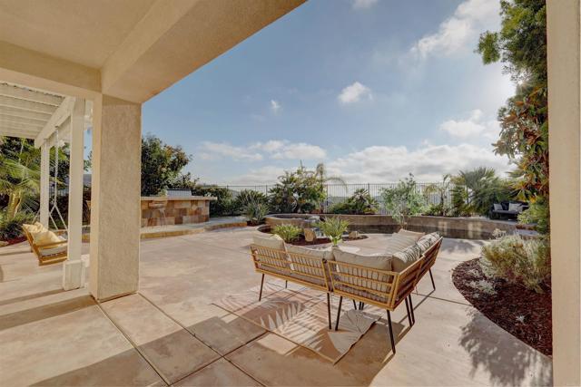 1649 Portside Place, San Marcos CA: https://media.crmls.org/mediaz/d30f6c8a-971b-442e-abe9-b53937ddfea8.jpg