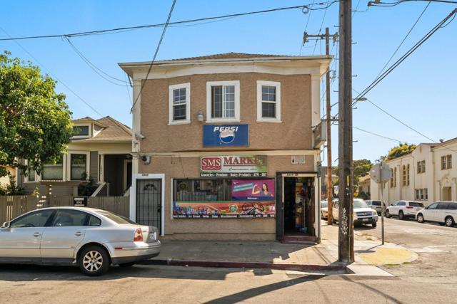 1049 55th Street, Emeryville CA: https://media.crmls.org/mediaz/d31047f3-e204-4998-aa4c-feccc63de7da.jpg
