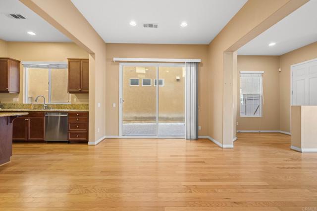 Image 19 of 73 For 1703 O'connor Avenue